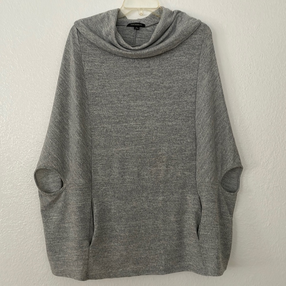 Haoduoyi super comfy pullover top